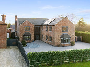 Photo 1- click for photo gallery